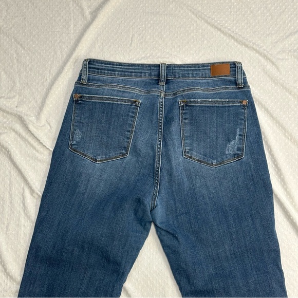 JUDY BLUE Mid Rise Cropped Relaxed Fit Denim Jeans 82251 Size 11/30 11 - Picture 6 of 12